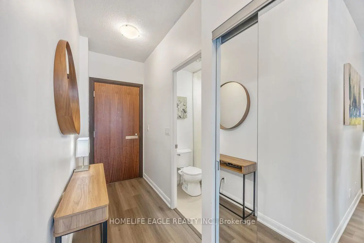 Additional image 3 of 500 Sherbourne Street 606