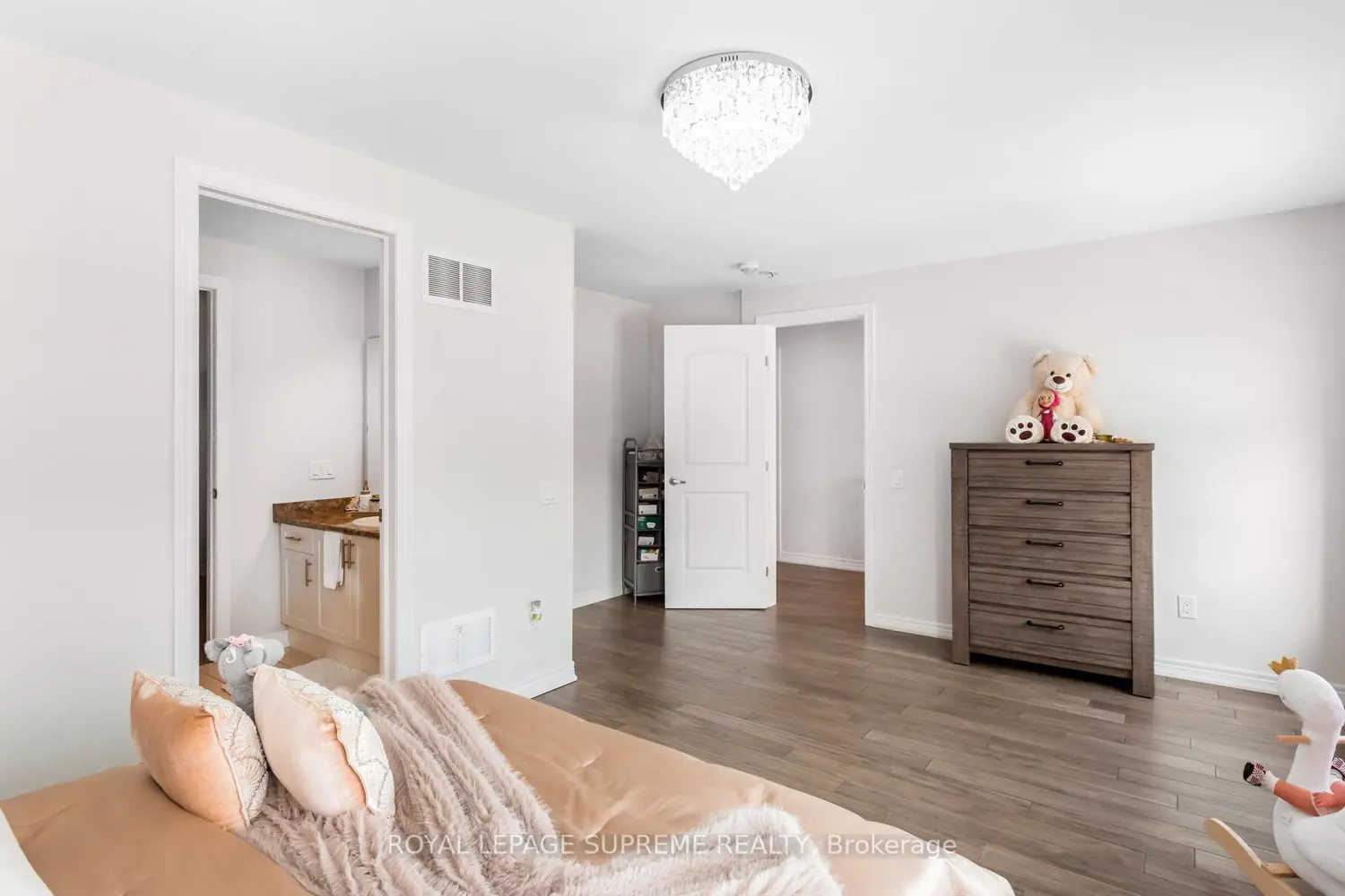 Additional image 16 of 95 Selby Crescent