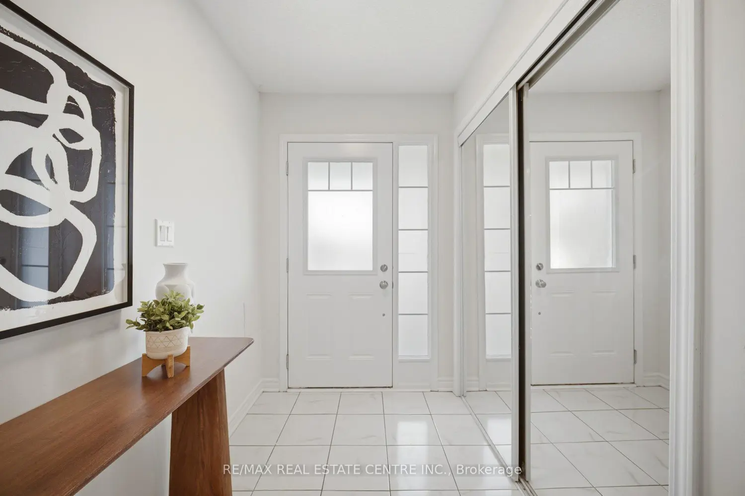 1000 Asleton Boulevard 165 photo 2