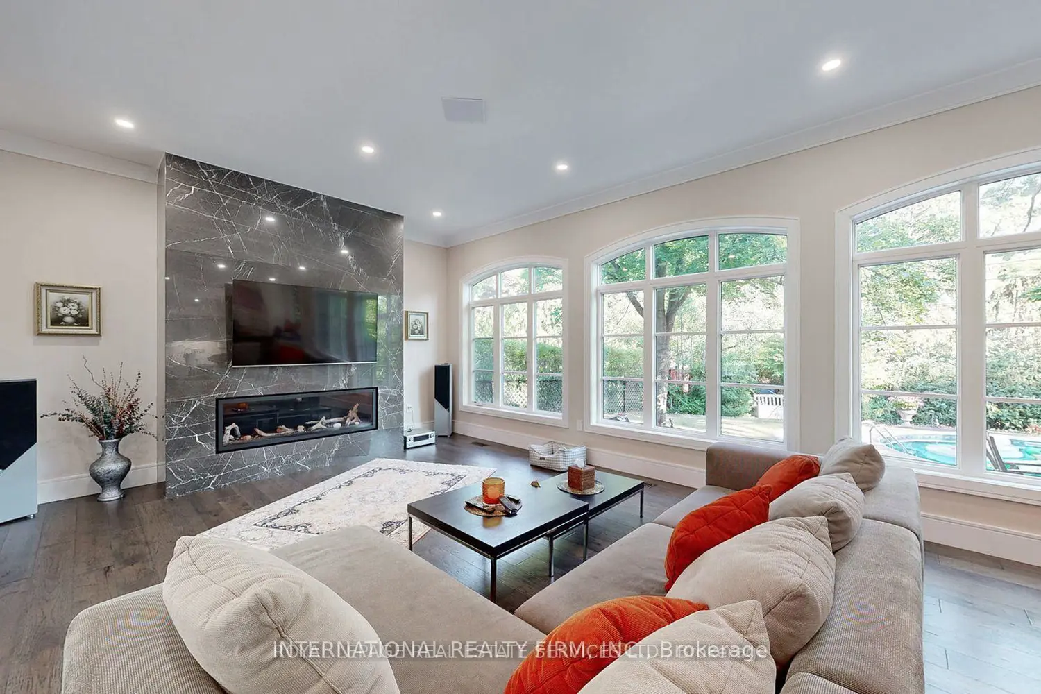 Additional image 17 of 1286 Cambridge Drive