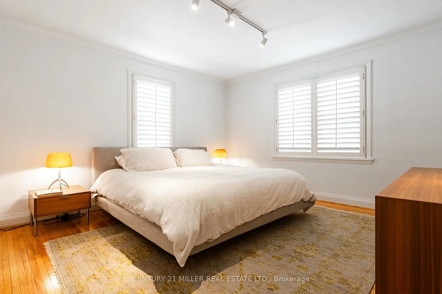 Additional image 11 of 262 Oakwood Crescent