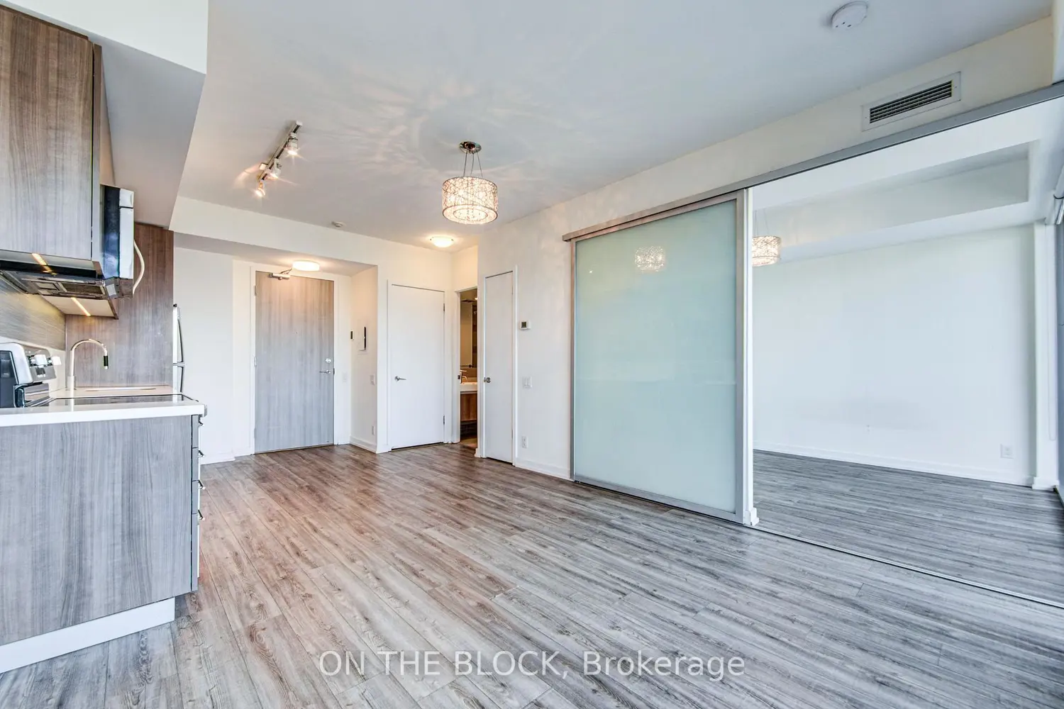 Additional image 6 of 390 Cherry Street 1503