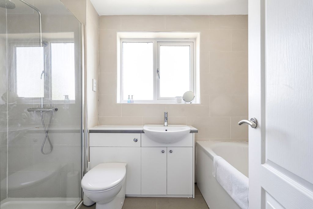 Additional image 17 of 4 bed detached house for saleCrabtree Park, Fairford, Gloucestershire GL7