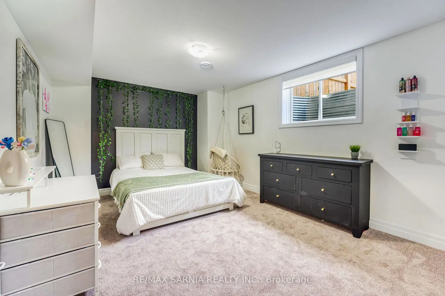 Additional image 7 of 300 Lexington Boulevard