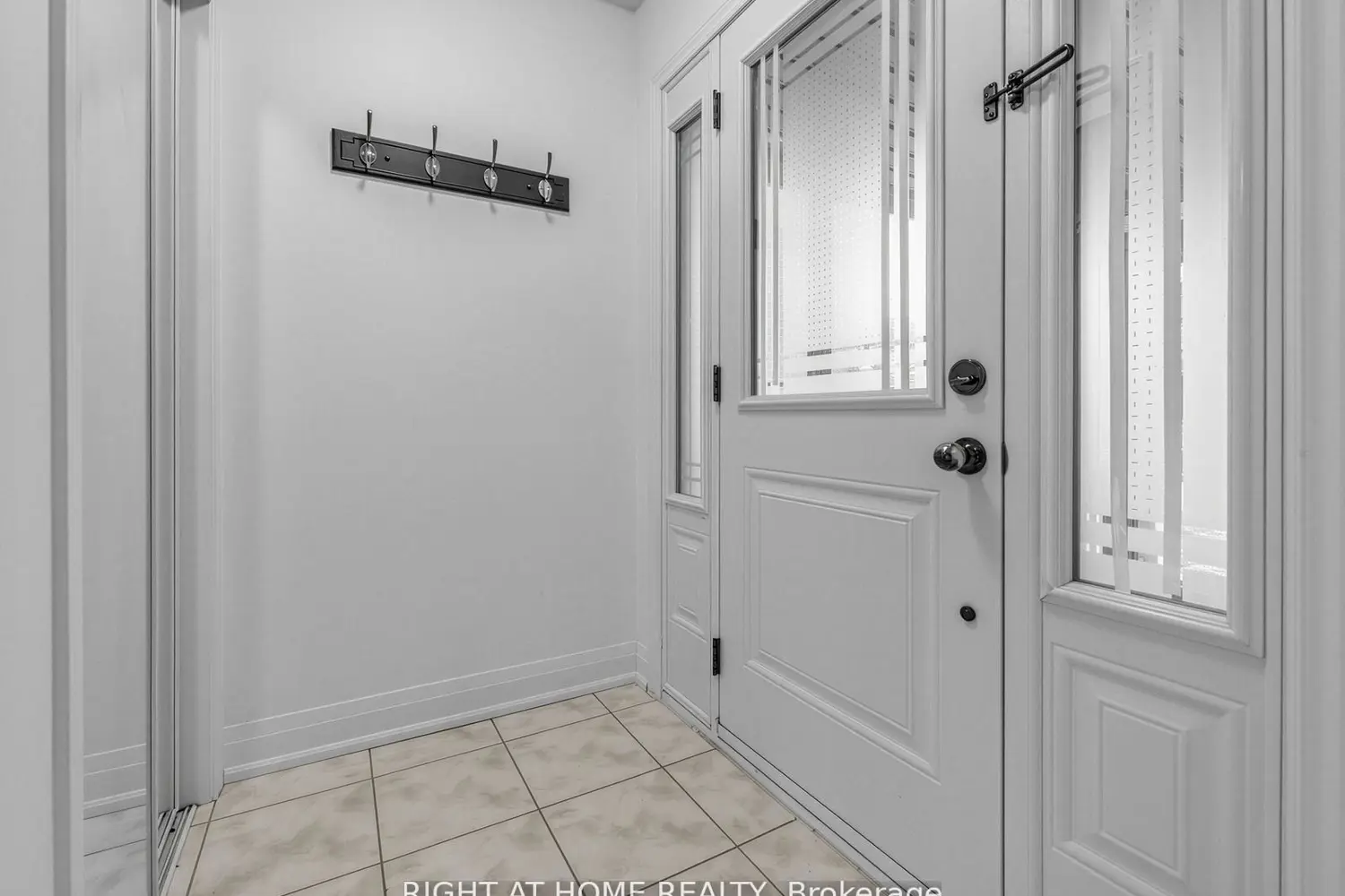 3162 Rock Harbour Road photo 2