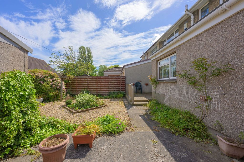 Additional image 32 of 4 bed semi-detached house for sale39 Oxgang Road, Grangemouth FK3