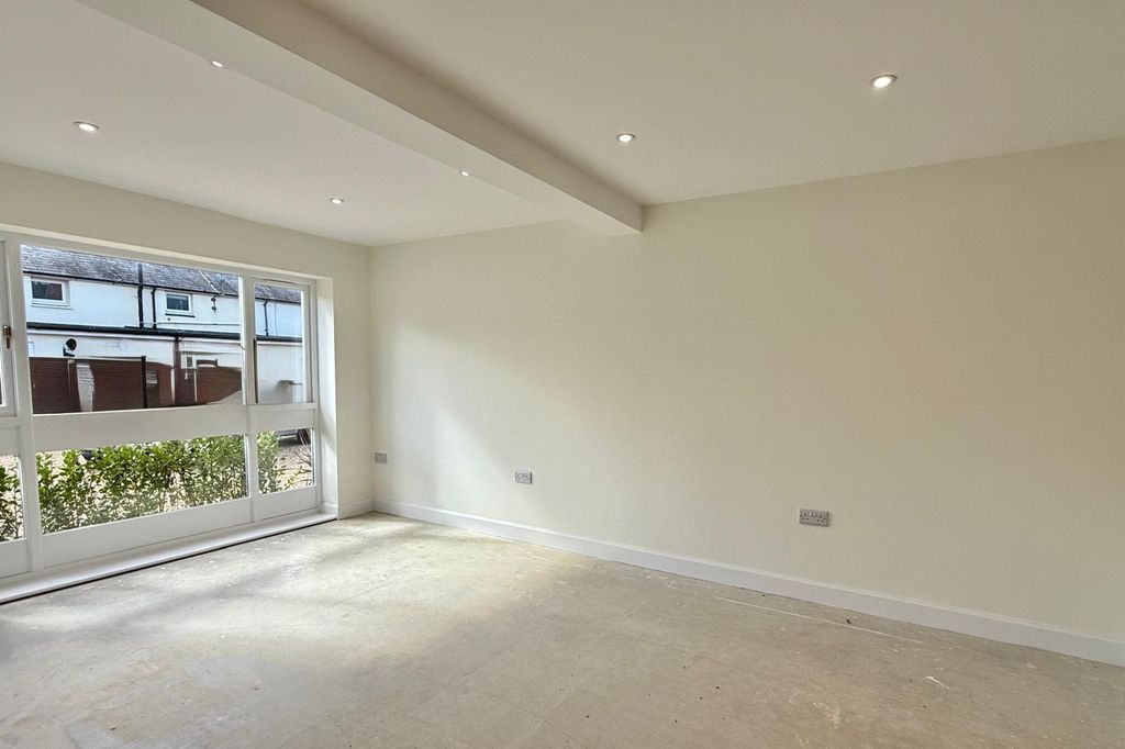 Additional image 7 of 3 bed bungalow for saleShaftesbury Street, Fordingbridge SP6
