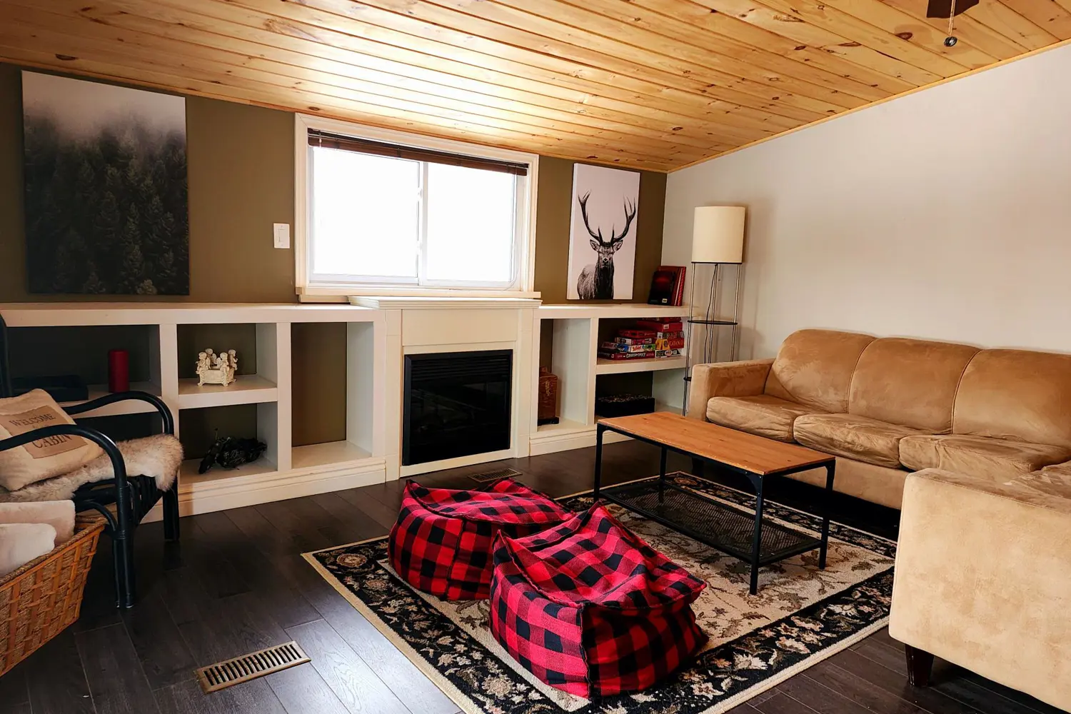 525 Waltonian Drive photo 4
