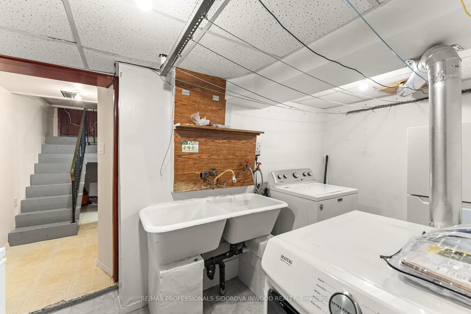 Additional image 11 of 469 Beresford Avenue