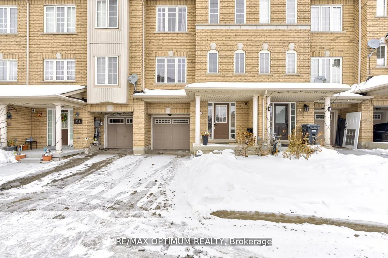 56 Arizona Drive photo 2
