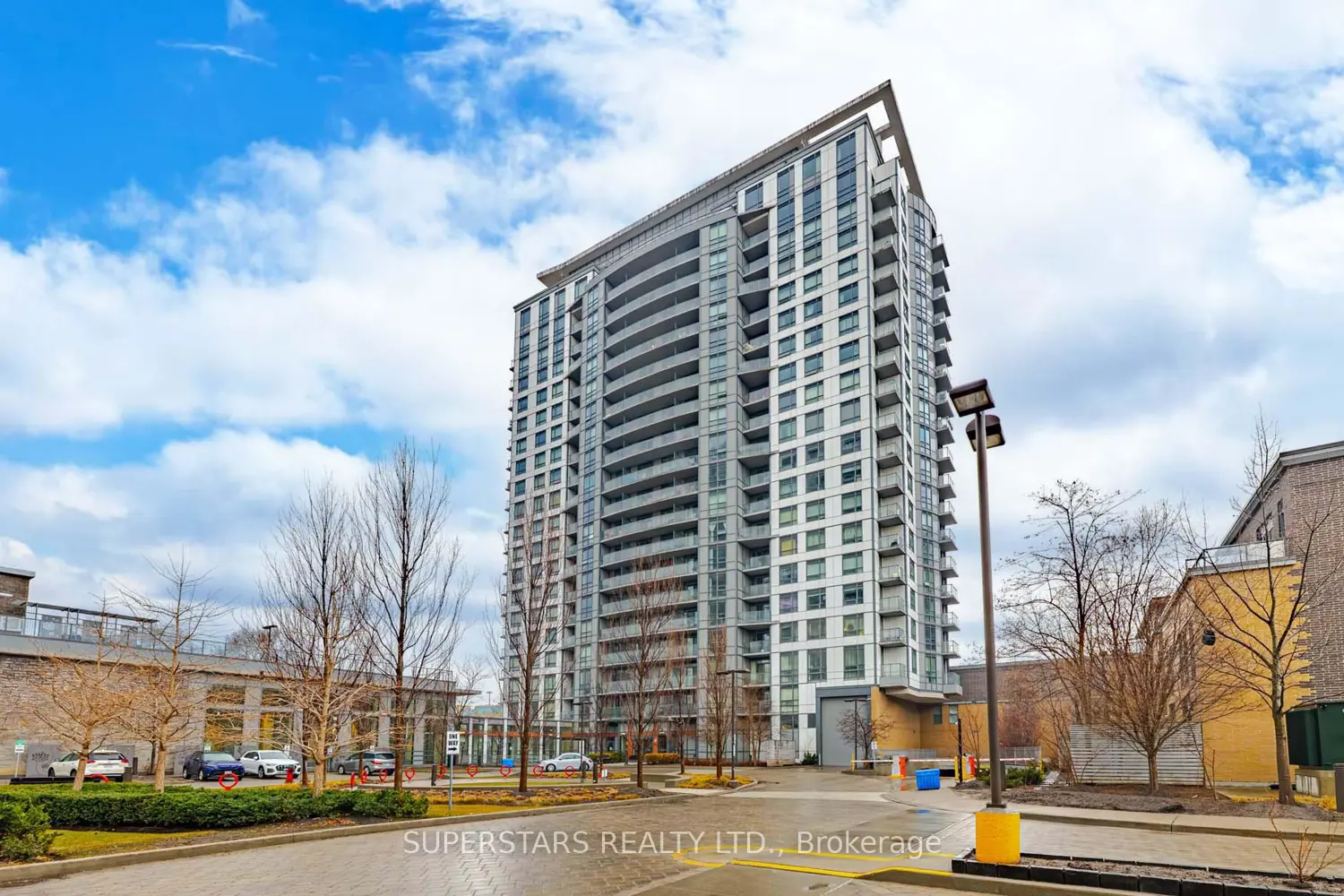 185 Bonis Avenue 1511