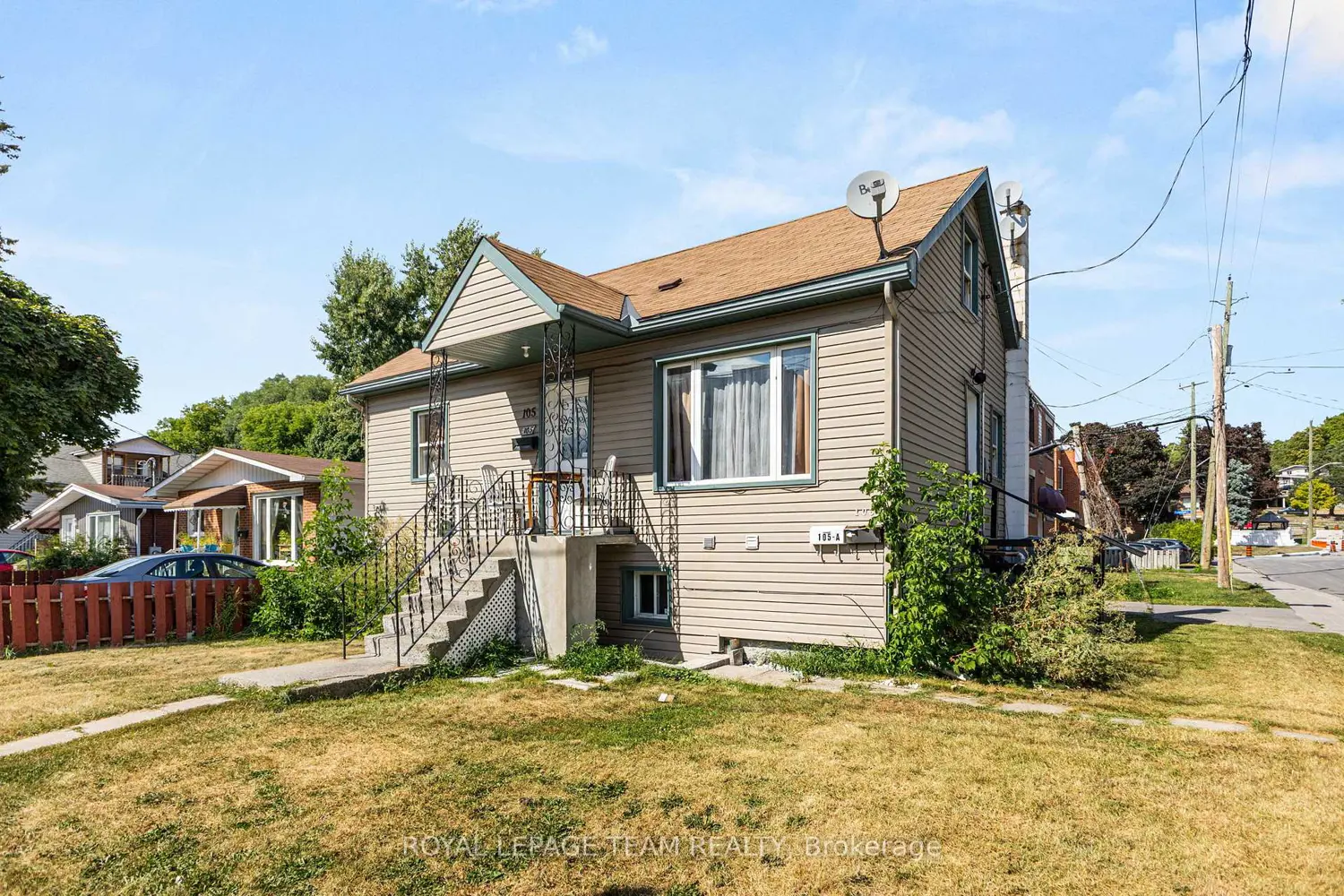 105 Jolliet Avenue photo 2