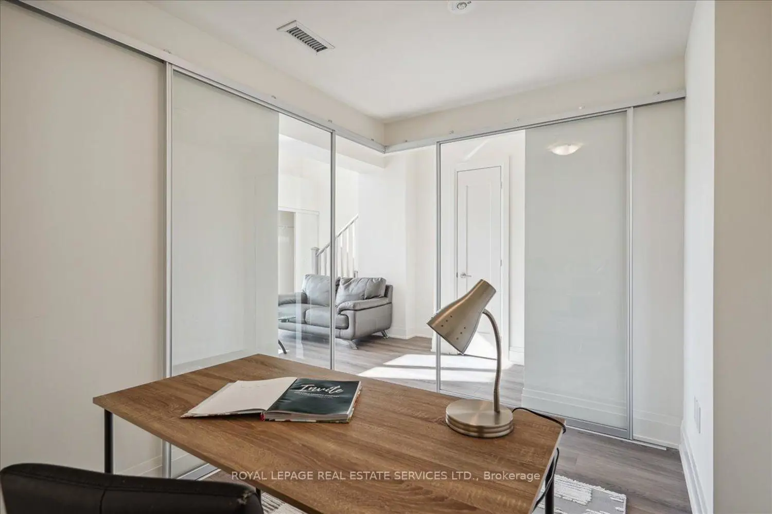 Additional image 5 of 509 Dundas Street 103