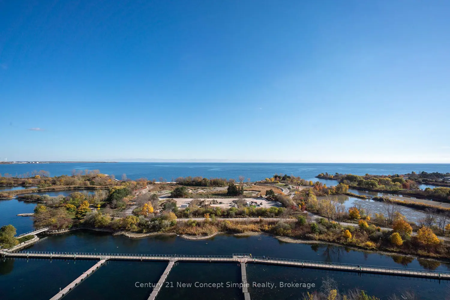 20 Shore Breeze Drive 1209