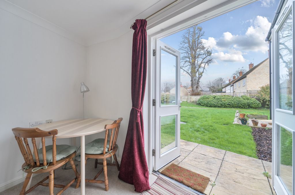 Additional image 4 of 1 bed flat for saleSwan Lane, Faringdon, Oxfordshire SN7