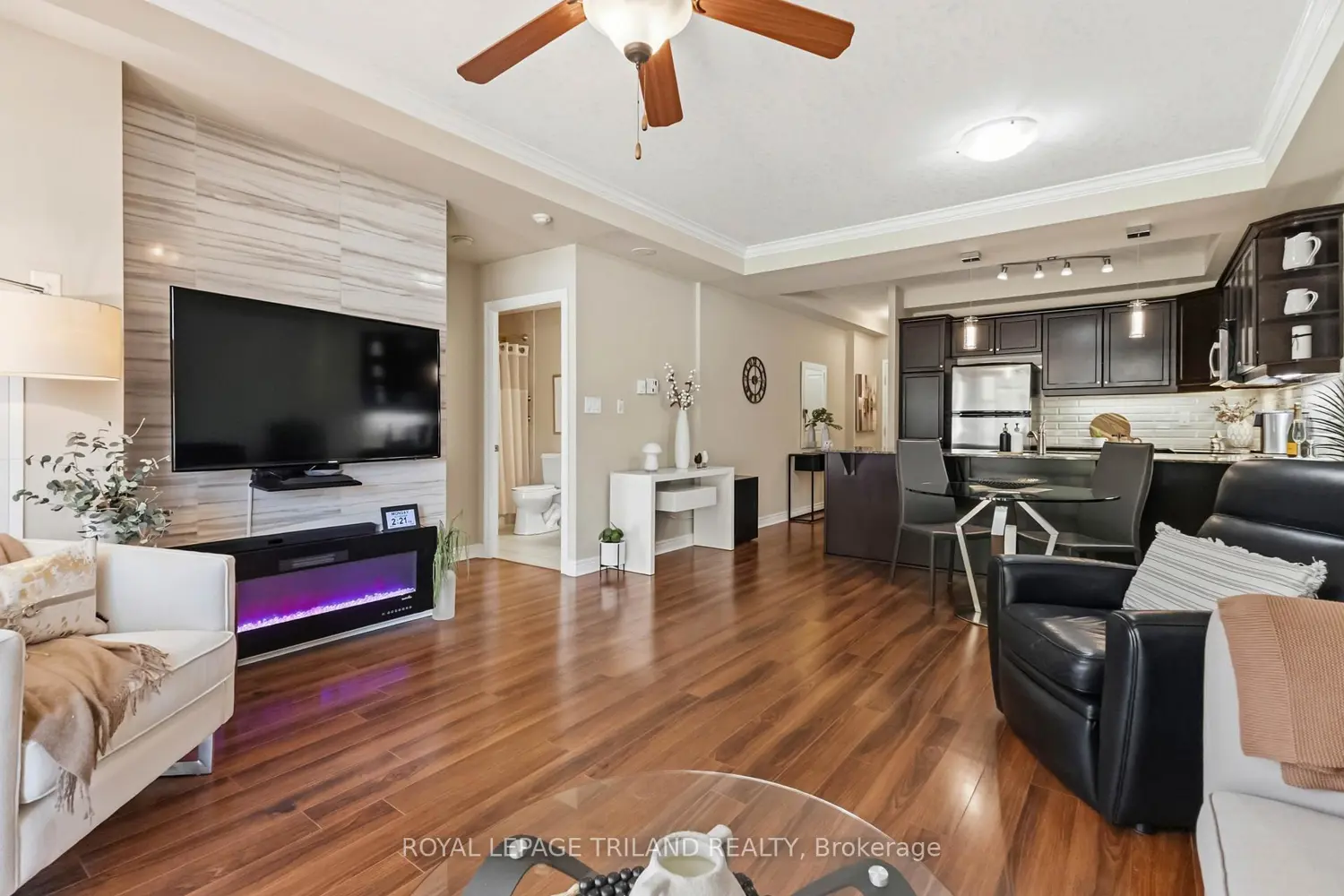 1030 Coronation Drive 110 photo 4