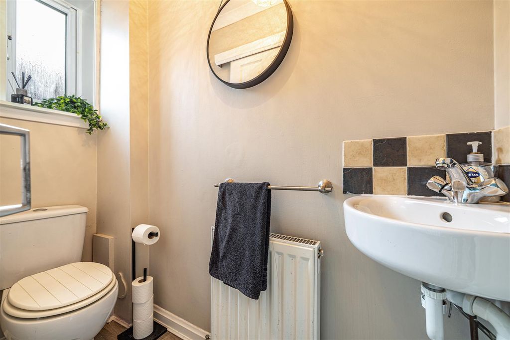 Additional image 7 of 3 bed terraced house for sale21 Leebrae, Galashiels TD1