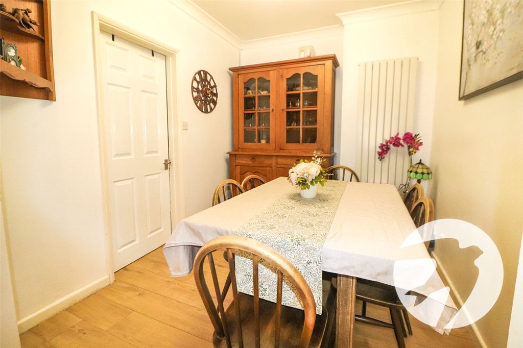 Additional image 12 of 4 bed semi-detached house for saleSwanton Road, Erith DA8