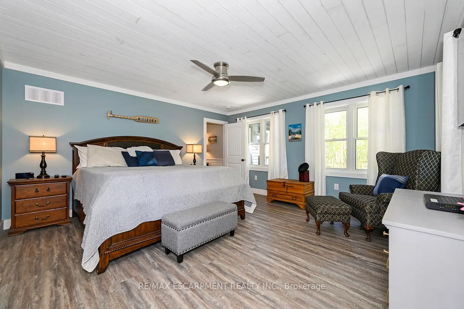 1068 Xavier Street photo 5