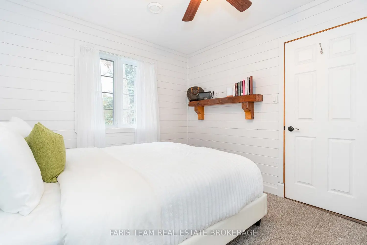 Additional image 12 of 12 Cabin Crescent
