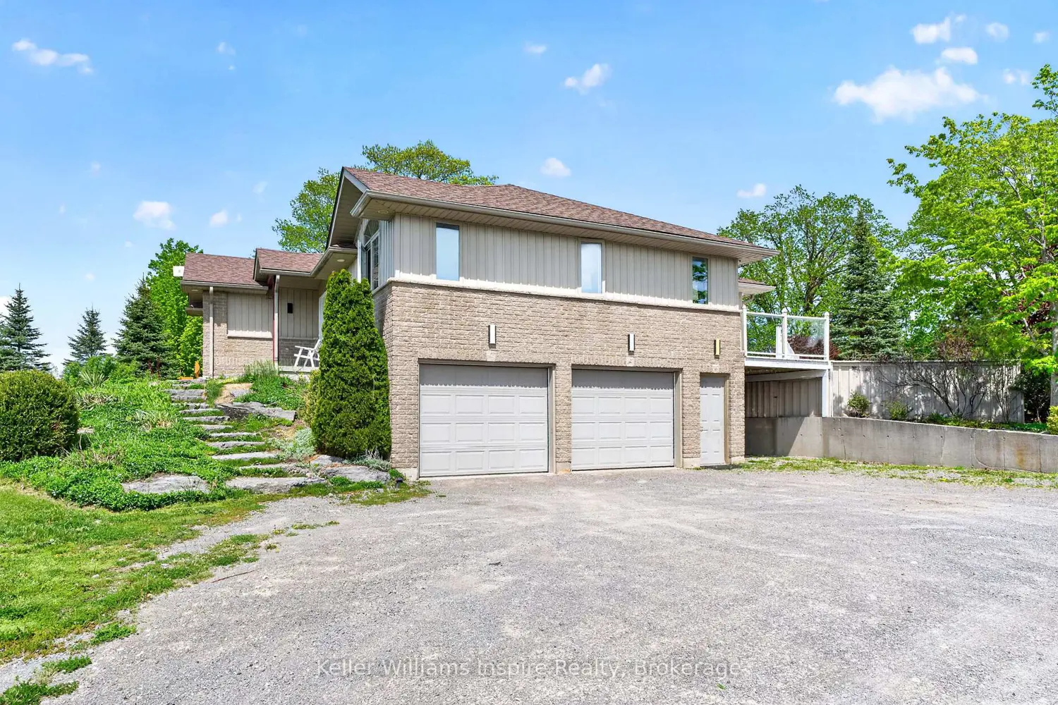 849 Oak Lake Road photo 3