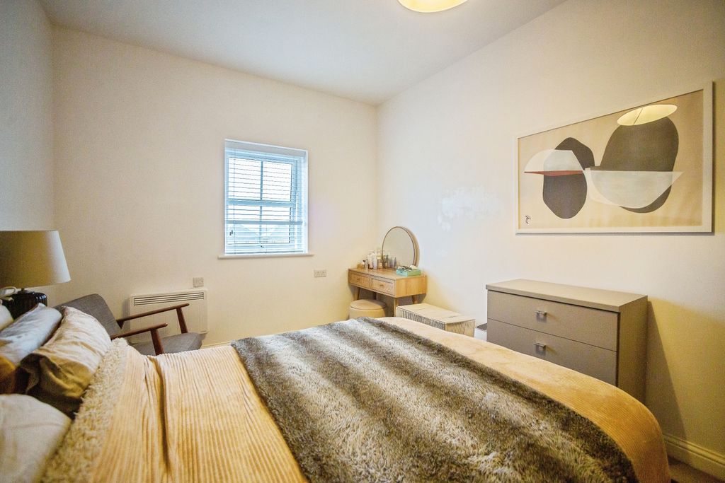 Additional image 7 of 2 bed flat for sale4 Sayers Way, Erith DA8