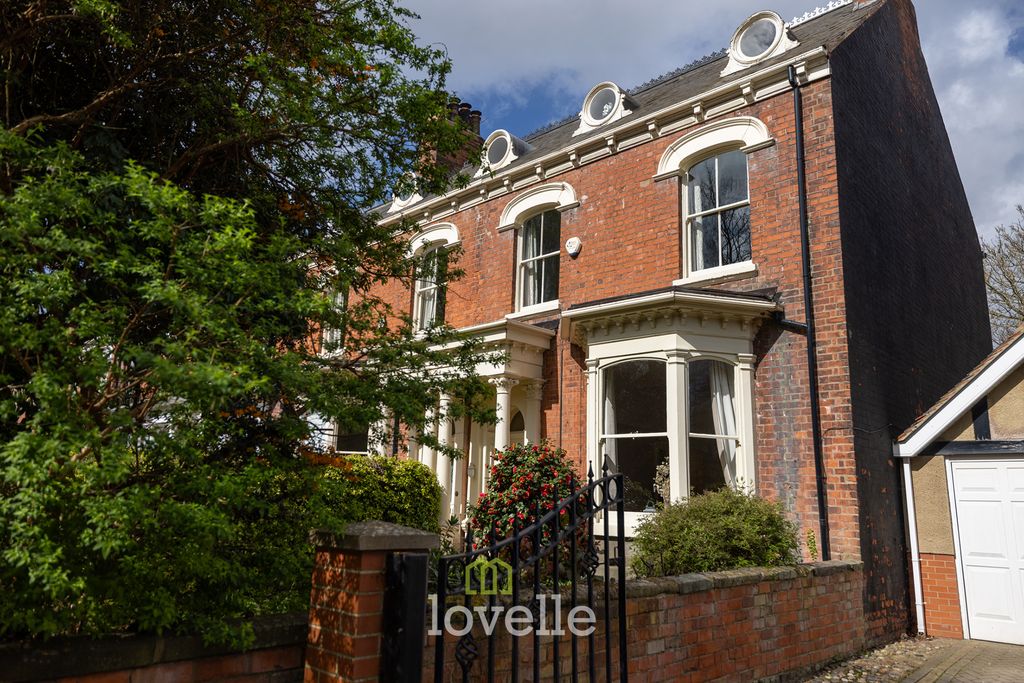 Additional image 59 of 5 bed end terrace house for saleAbbey Road, Grimsby DN32