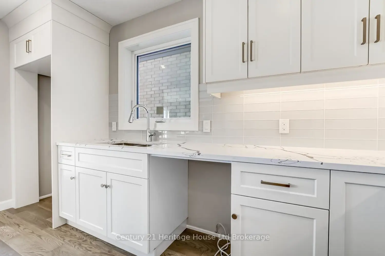 Additional image 8 of 323 Anderson Street