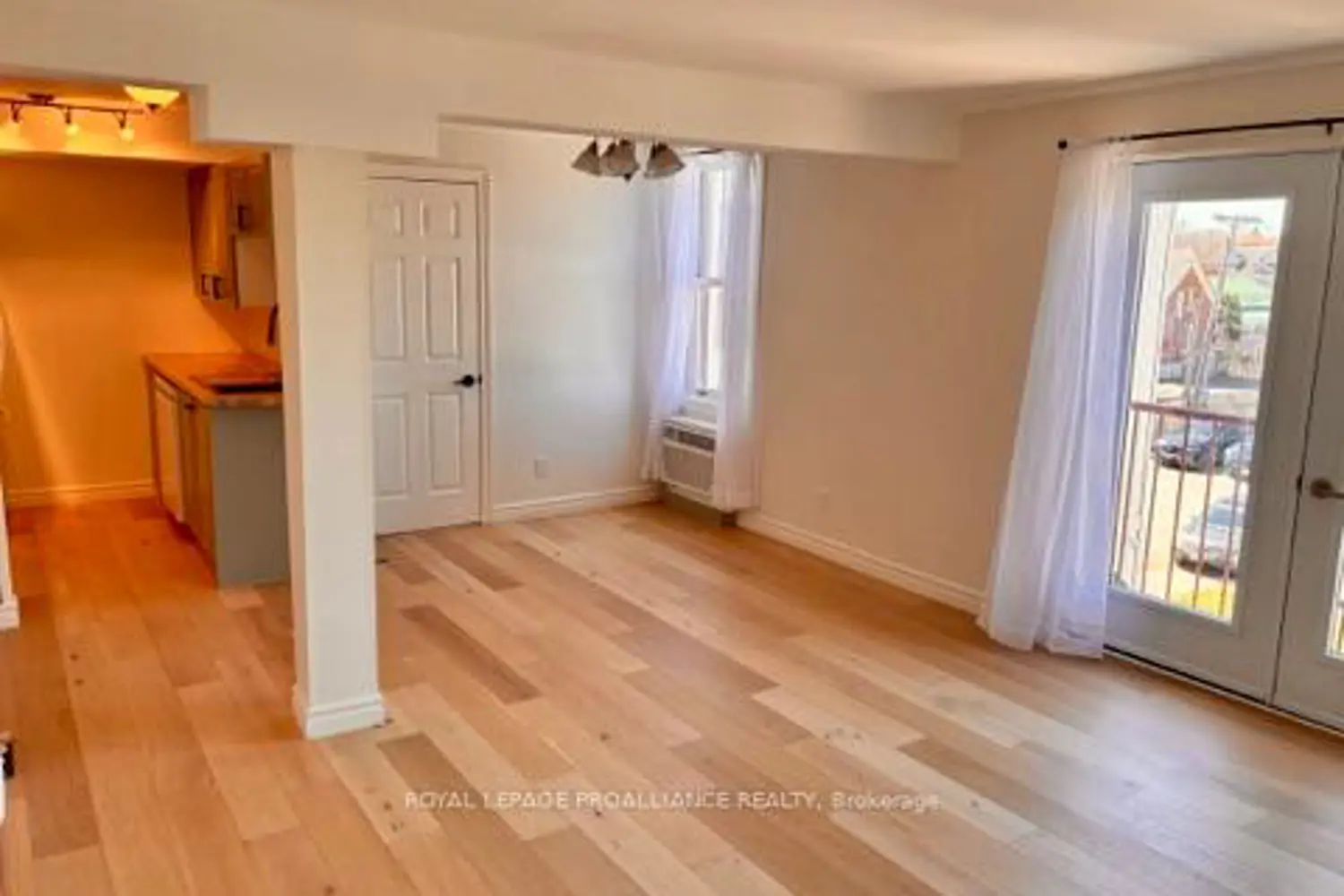 172 Main Street 303