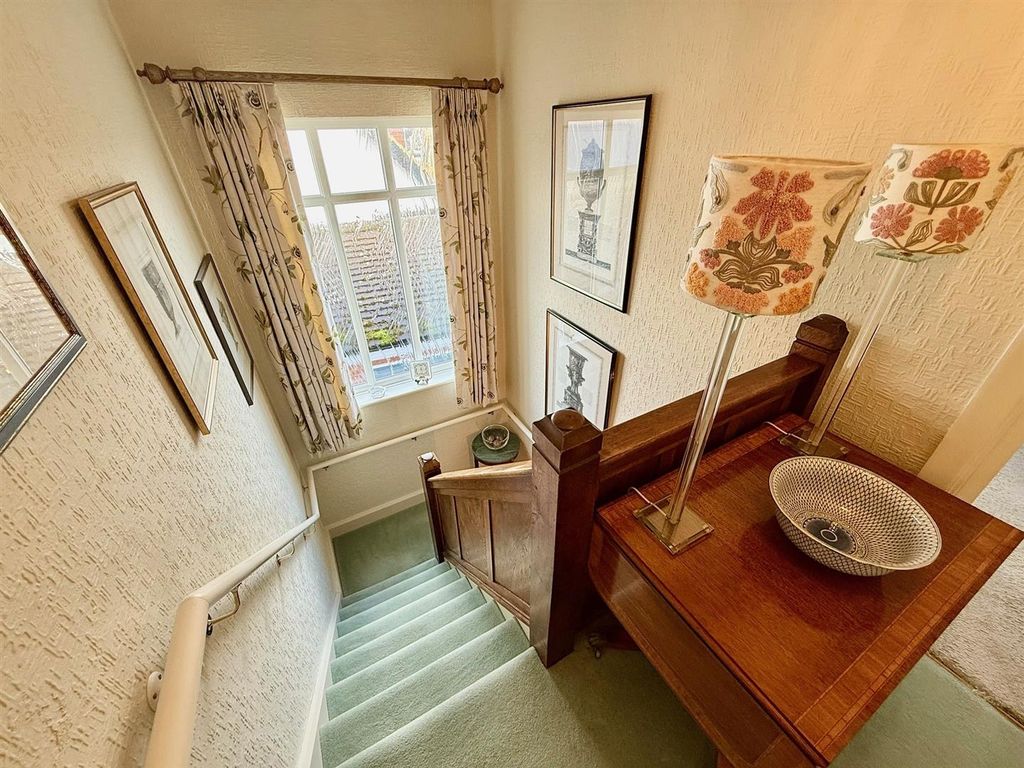 Additional image 16 of 4 bed detached house for saleMarine Crescent, Great Yarmouth NR30
