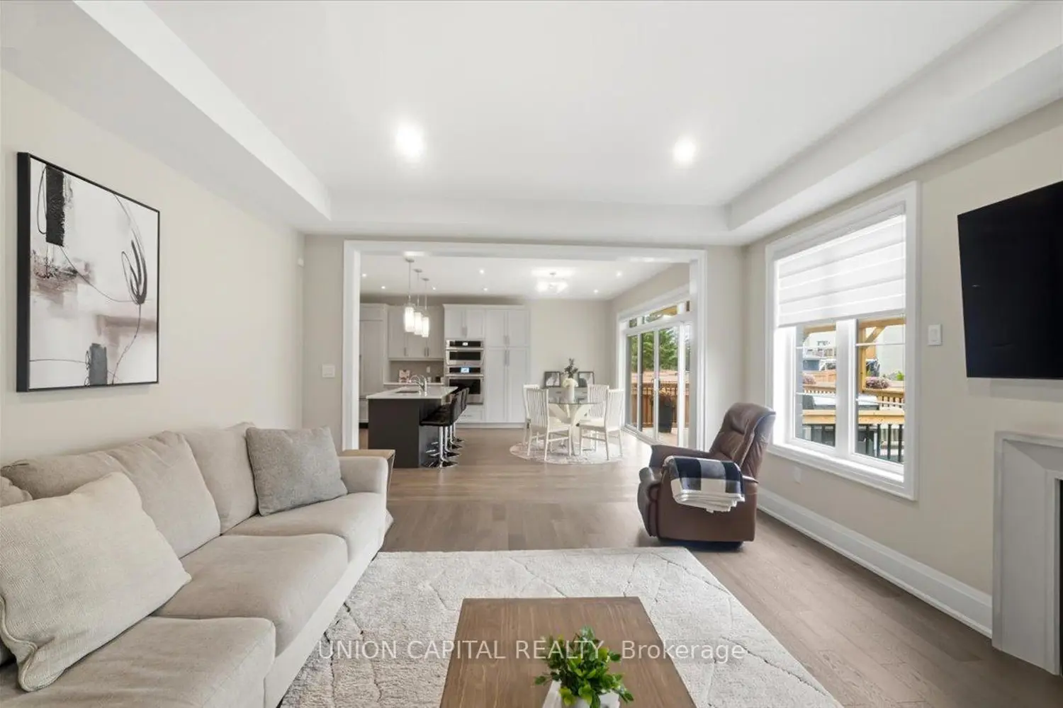 Additional image 3 of 75 Bethpage Crescent
