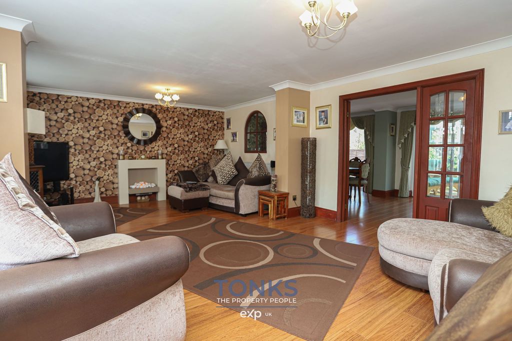 Additional image 5 of 4 bed detached house for saleWestdean Close, Halesowen B62