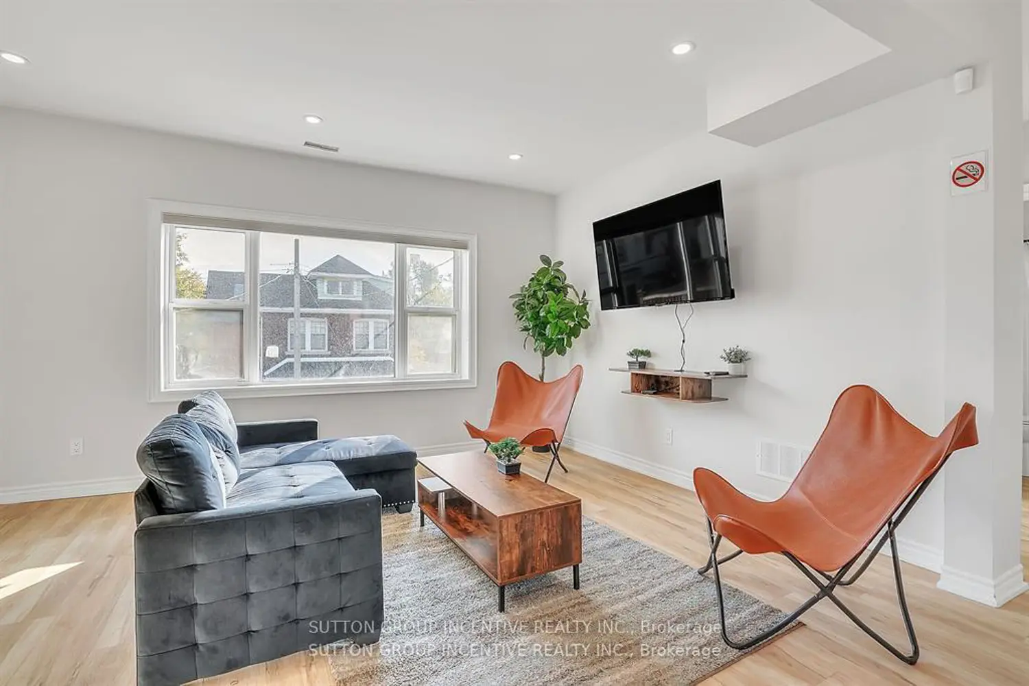 88 Tisdale Street photo 4