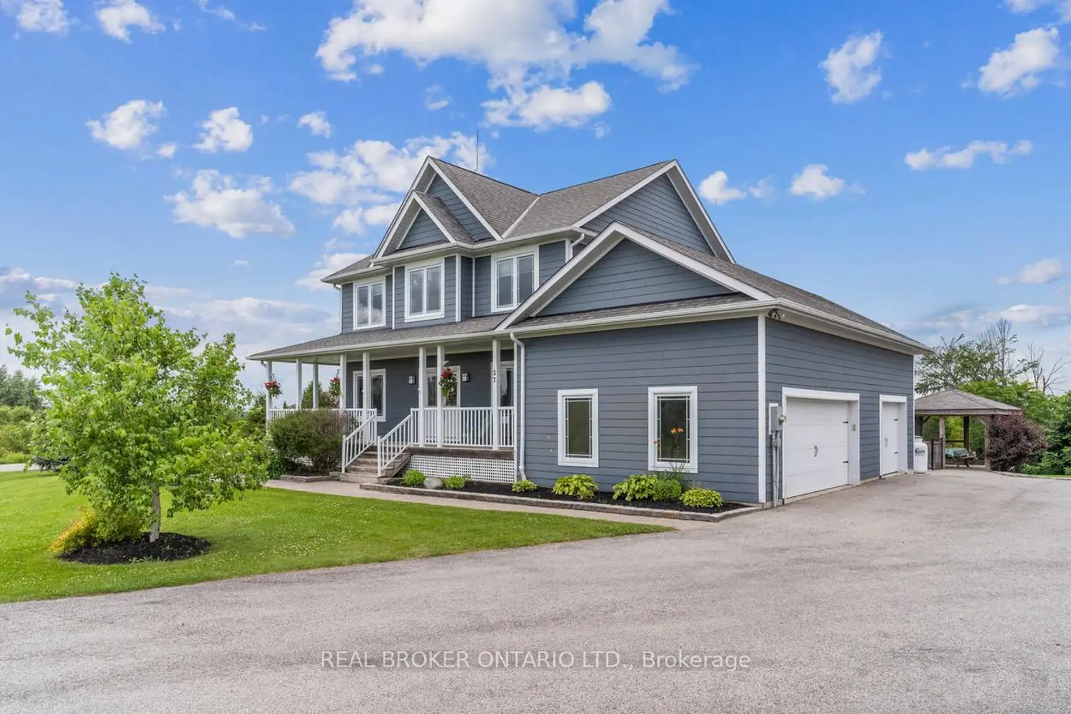 27 Bagshaw Crescent
