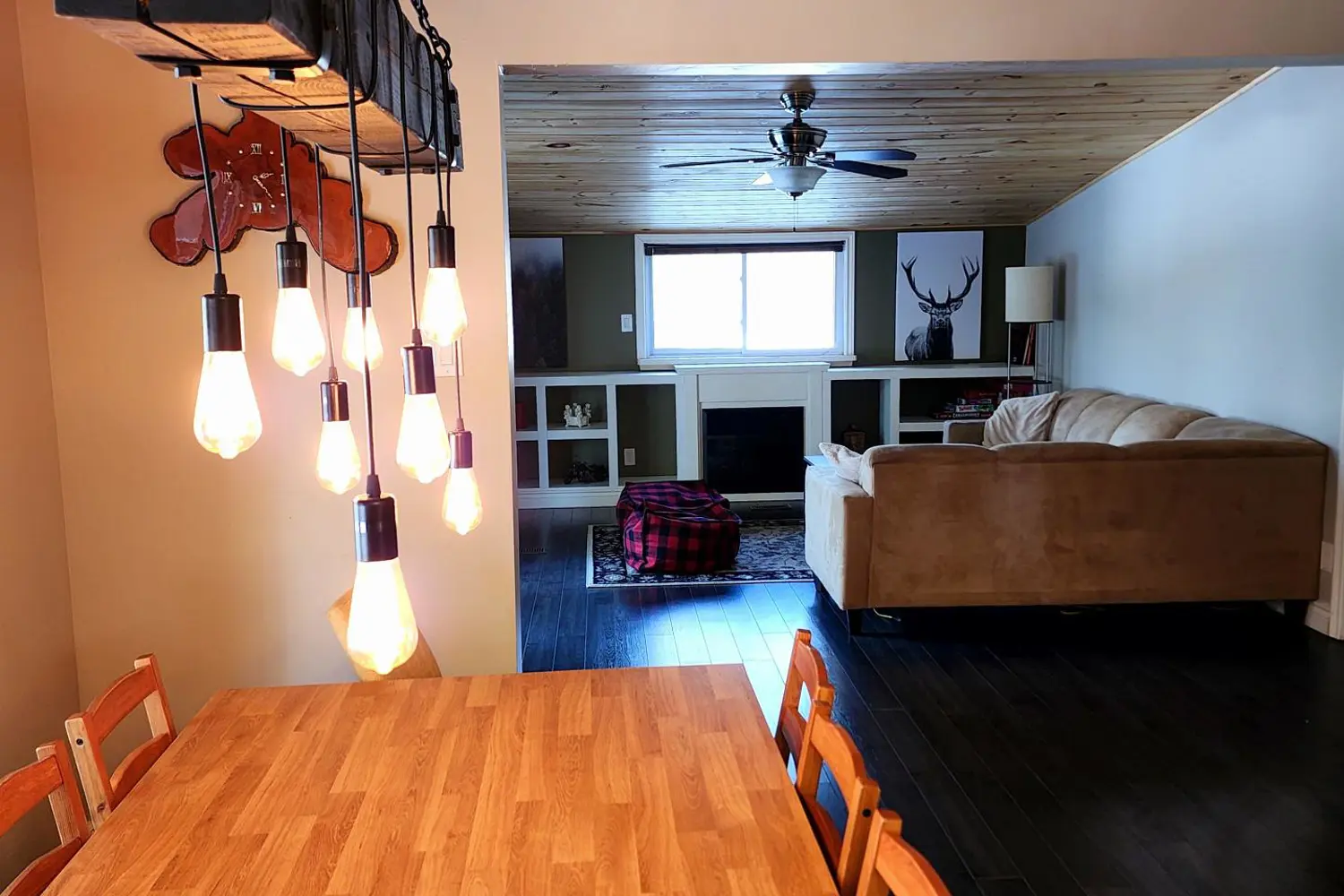 525 Waltonian Drive photo 3