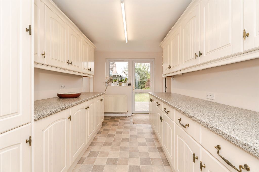 Additional image 4 of 3 bed detached house for saleHeath Lane, Fakenham NR21
