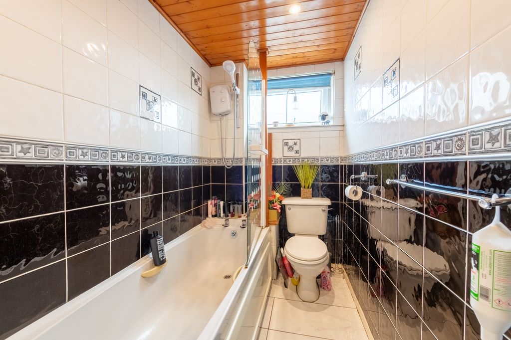Additional image 11 of 4 bed terraced house for saleDundas Street, Grangemouth FK3