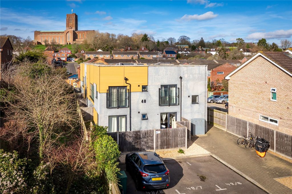 16 bed detached house for saleMadrid Road, Guildford, Surrey GU2