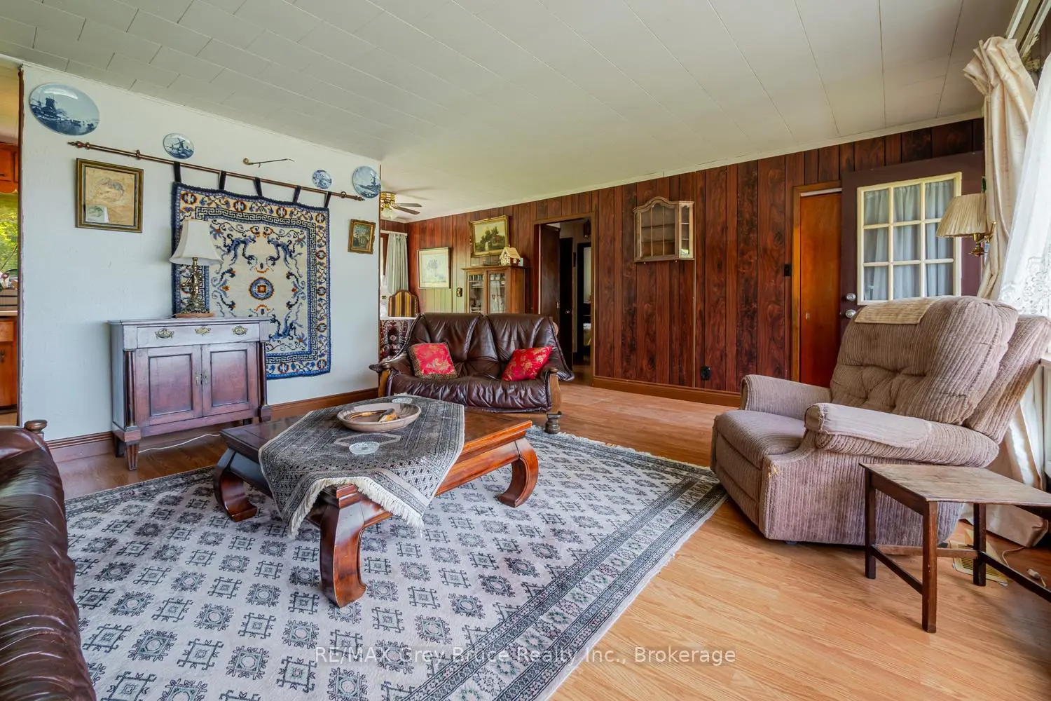 515 Princess Street photo 5