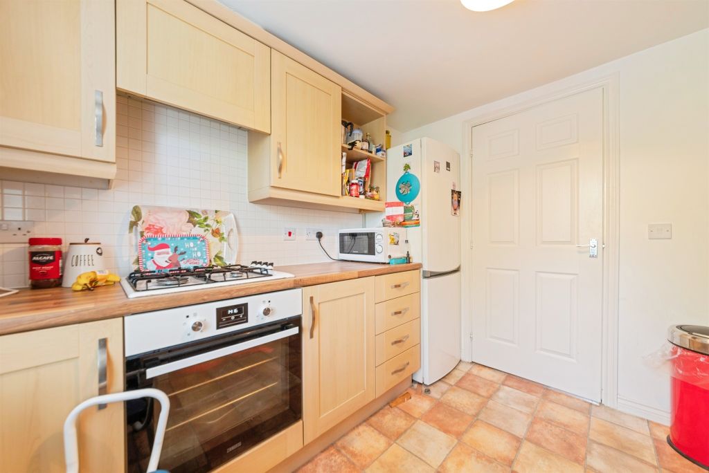 Additional image 10 of 2 bed flat for saleElvaston Court, Grantham NG31