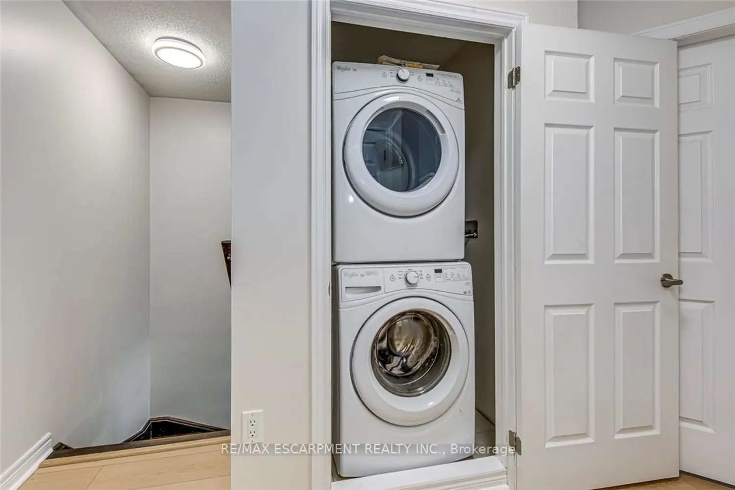 Additional image 18 of 2435 Greenwich Drive 74