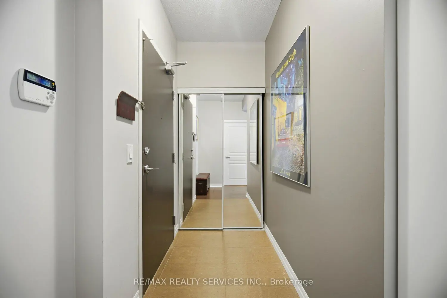 225 Webb Drive 810 photo 4