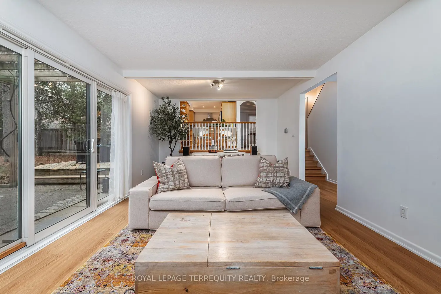 Additional image 12 of 6 Earlington Avenue