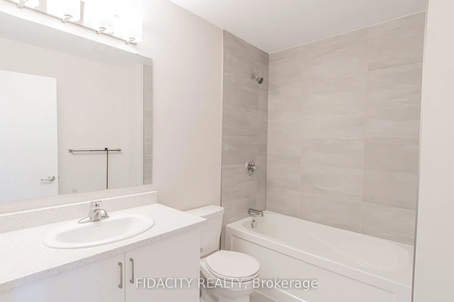Additional image 7 of 225 Citiplace Drive H