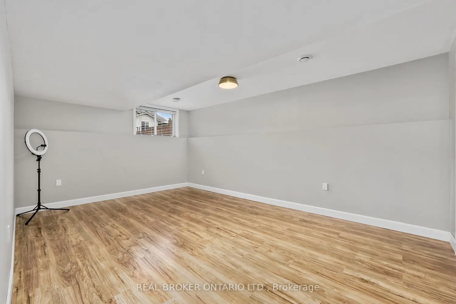 Additional image 8 of 31 Fox Den Drive