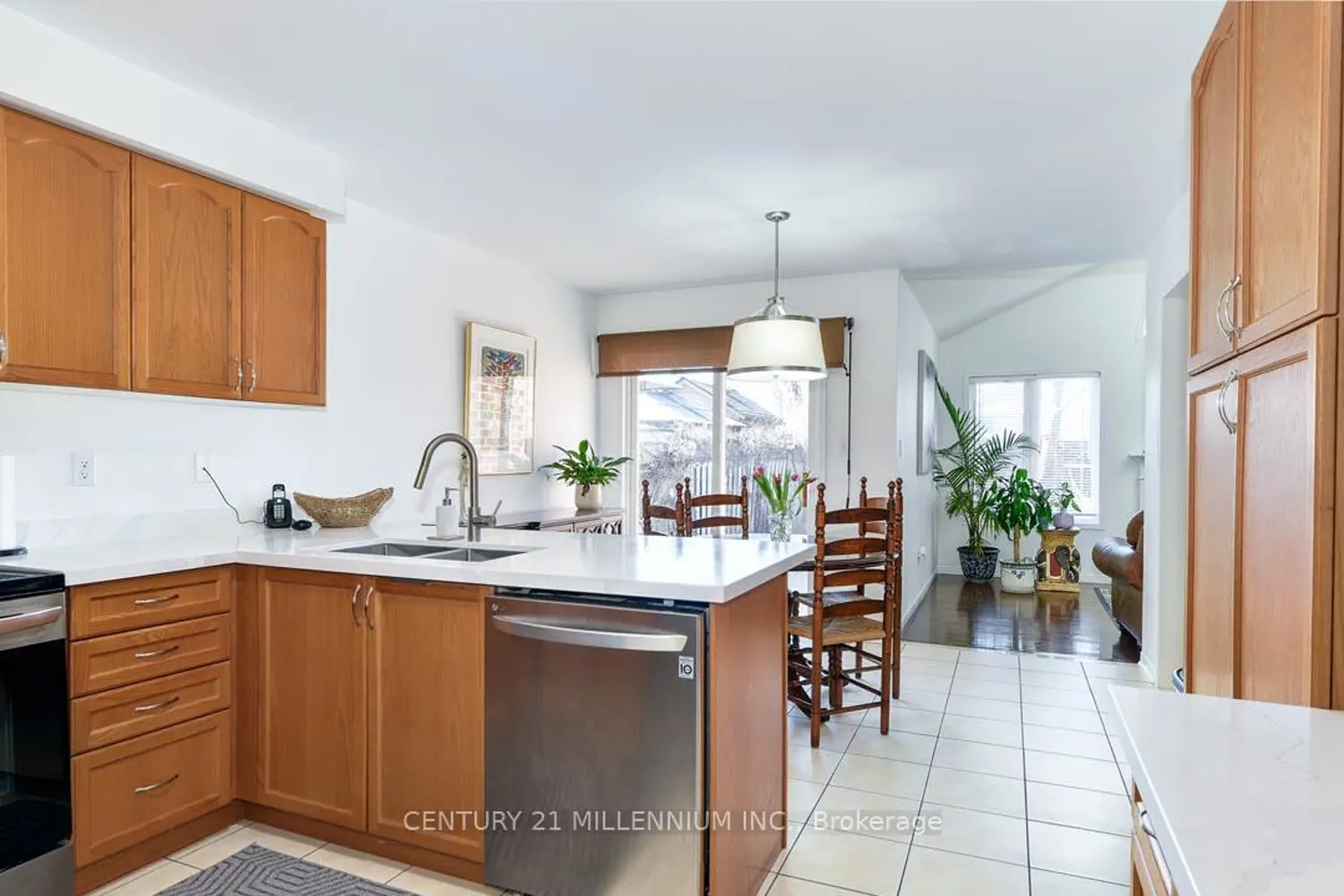 Additional image 6 of 42 Sweet Clover Crescent