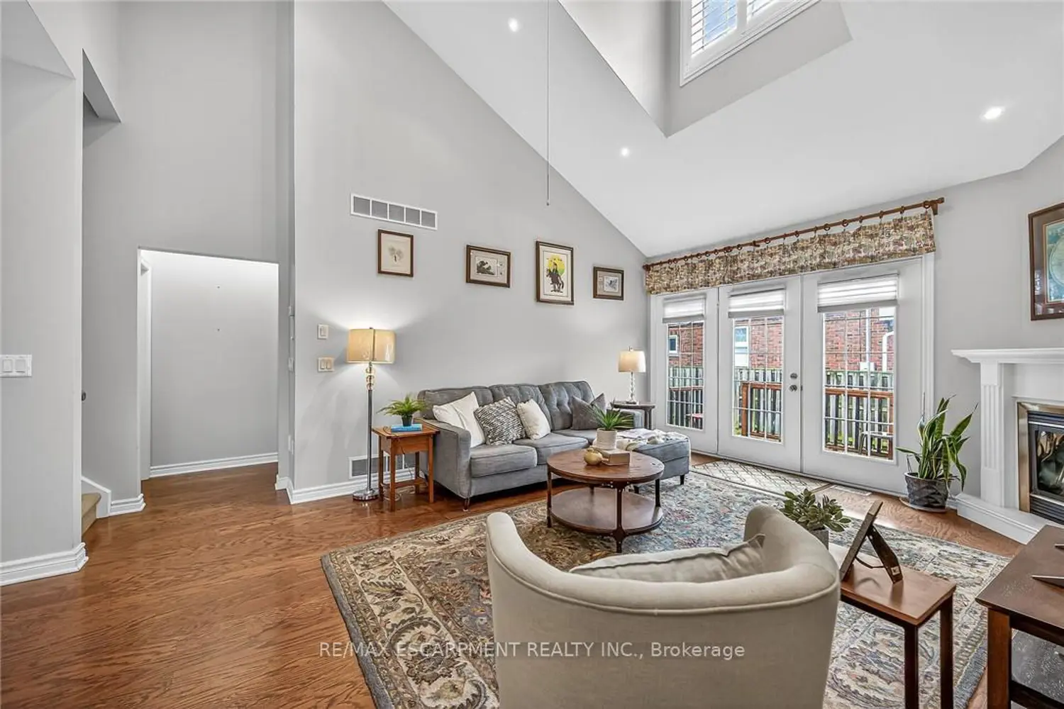 1041 Pine Street 22 photo 3