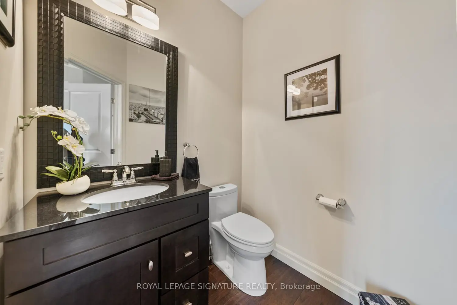 704 Robert Ferrie Drive photo 3