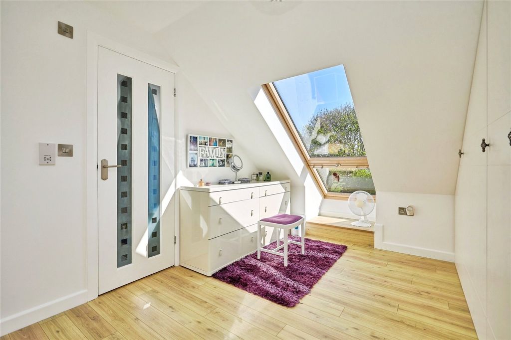 Additional image 14 of 6 bed detached house for saleMonks Lane, Freshwater, Isle Of Wight PO40