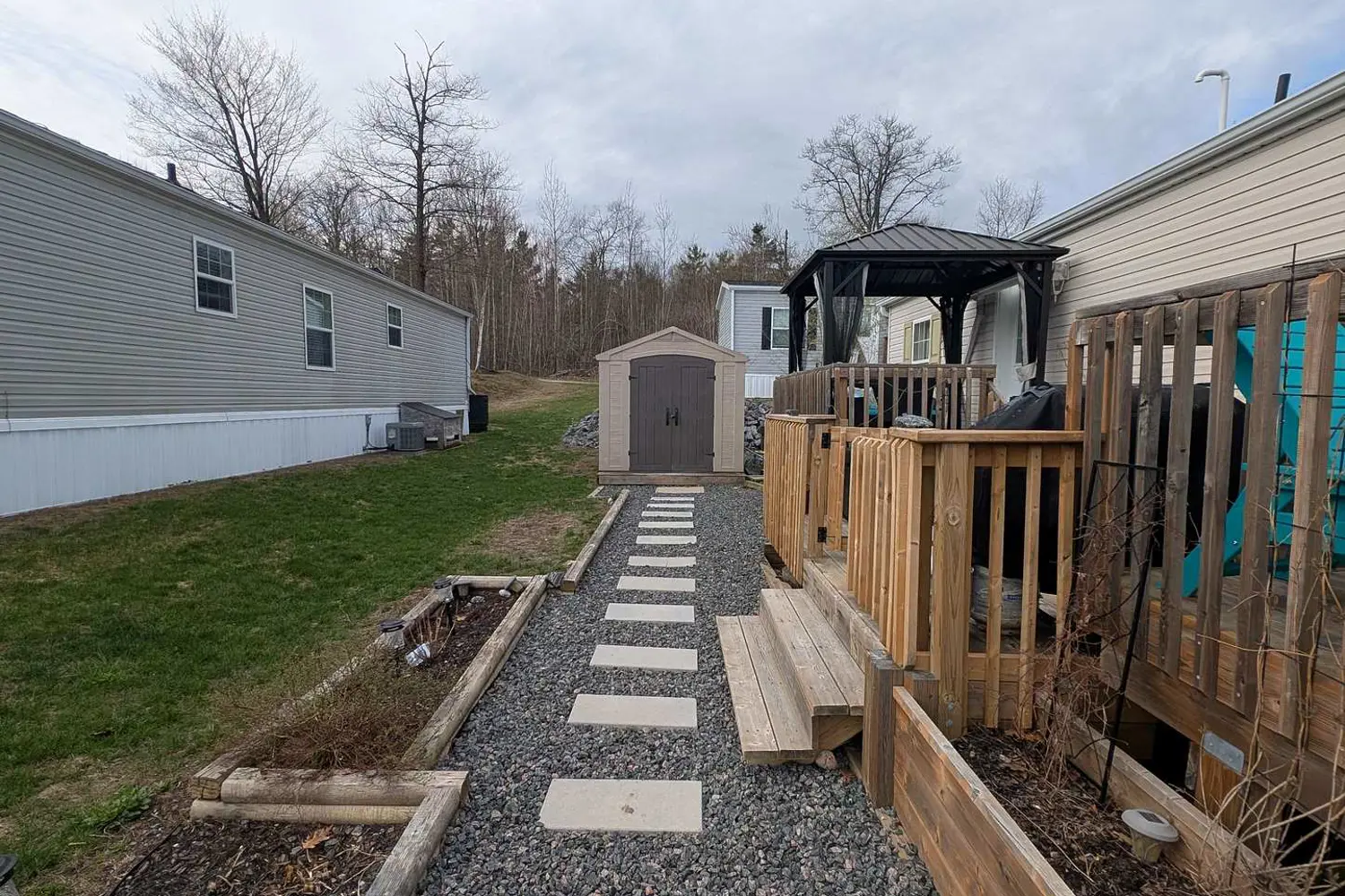 1007 Racoon Road 133 photo 2